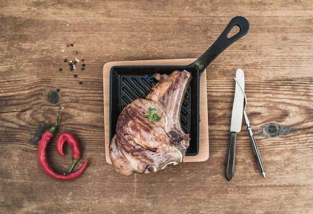 Thawing and cooking a frozen prime rib roast