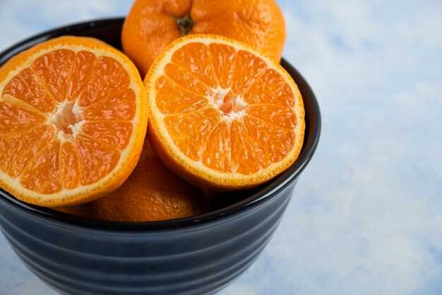 Extend the Freshness of Kumquats by Freezing