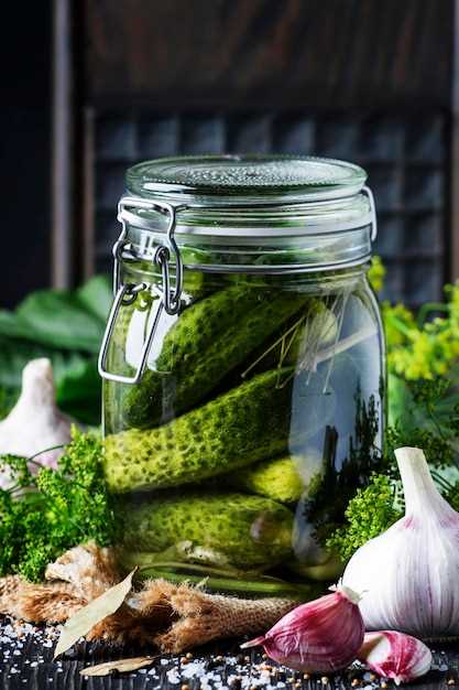 Advantages of using a glass jar