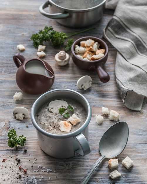 Steps to Freeze Seafood Chowder