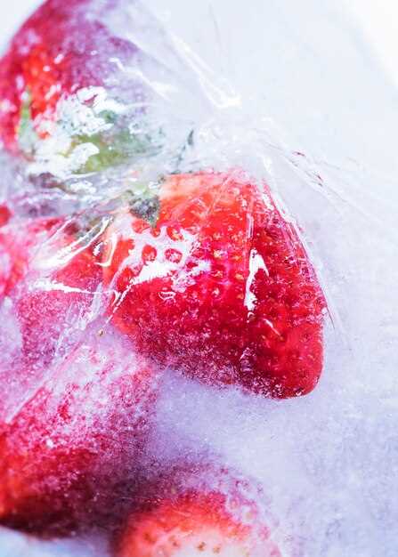 How to Freeze Strawberries