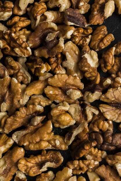 Signs that walnuts have gone bad