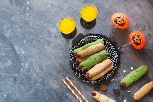 Extend the Shelf Life of Pumpkin Rolls with Freezing