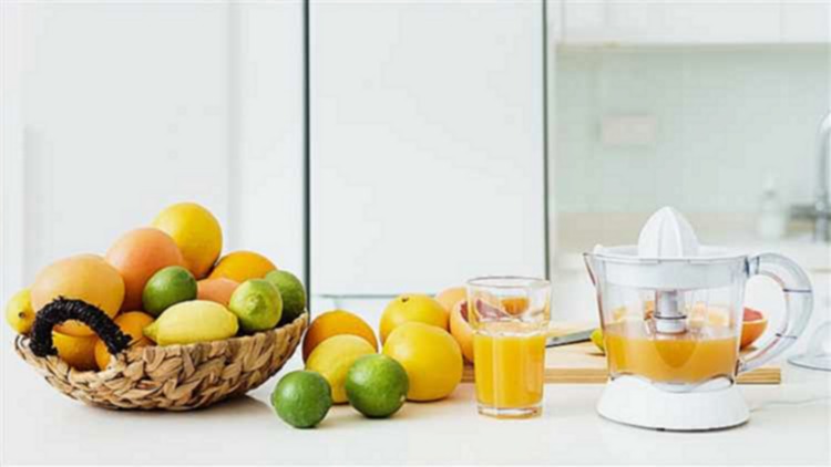 How Long Does Fresh-Squeezed Lemon and Lime Juice Last in the Fridge? – Expert Tips and Storage Guidelines